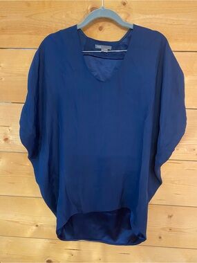 Vince Navy V-Neck Dolman Sleeve Top